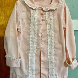 Vintage Peaches n Cream Spring Coat, 4T, Pink Cotton with Lace and Pearl Nuttons